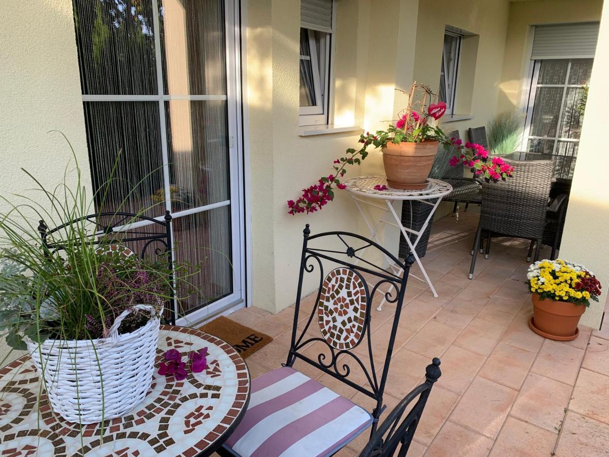 Terrassenwohnung In Estenfeld Bei Wuerzburg Ngoại thất bức ảnh